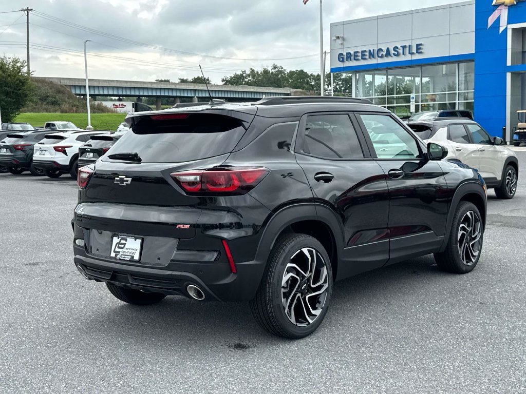 New 2026 Chevrolet TrailBlazer RS w/ Convenience Package AWD/4WD image 2