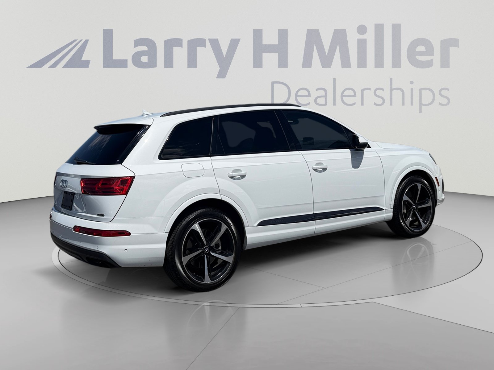 Used 2019 Audi Q7 3.0T Prestige w/ Prestige Package AWD/4WD image 5