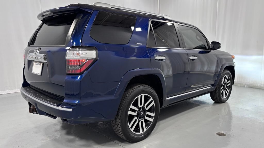 Used 2017 Toyota 4Runner Limited AWD/4WD image 6