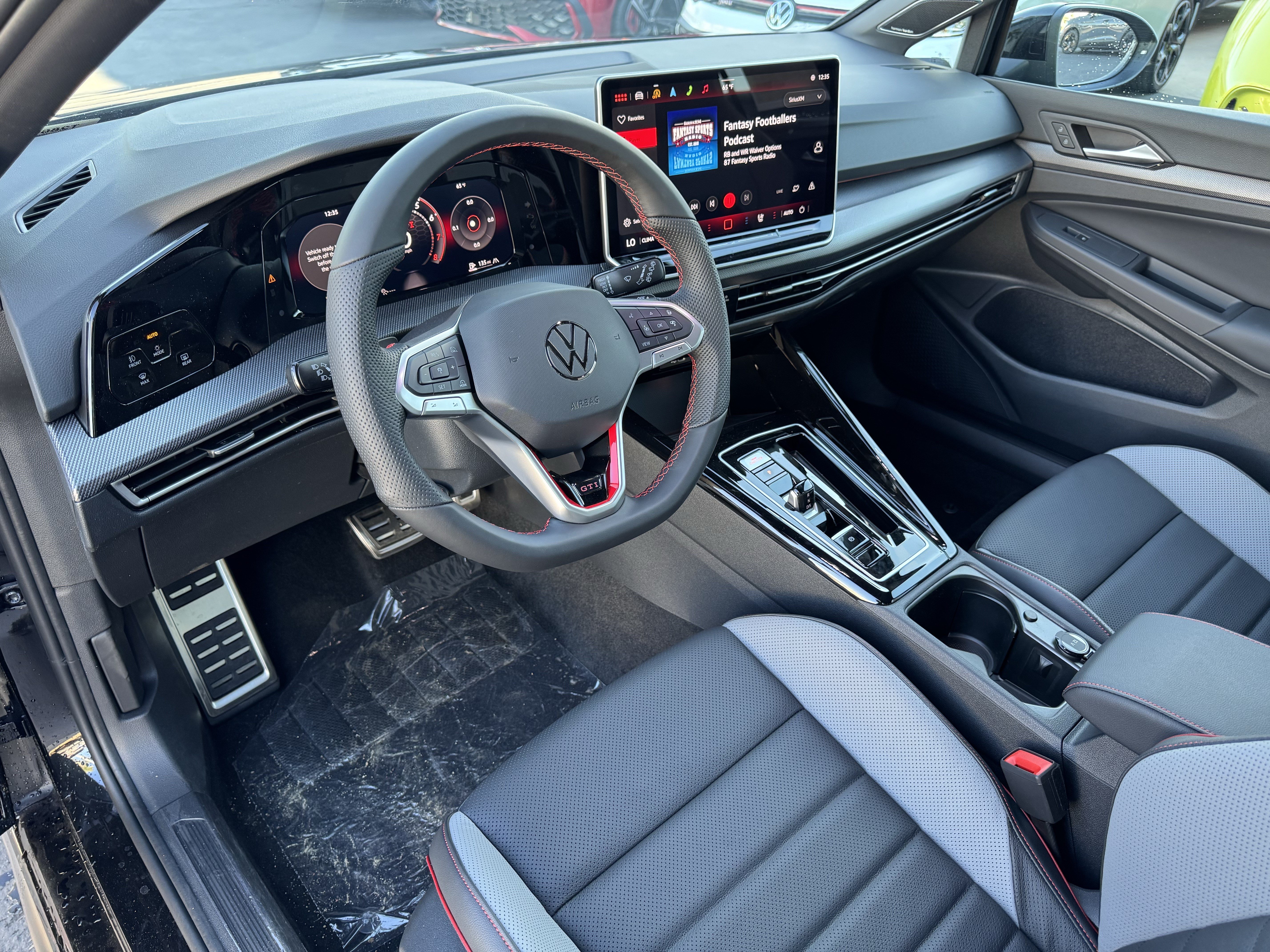 New 2026 Volkswagen GTI SE FWD image 15
