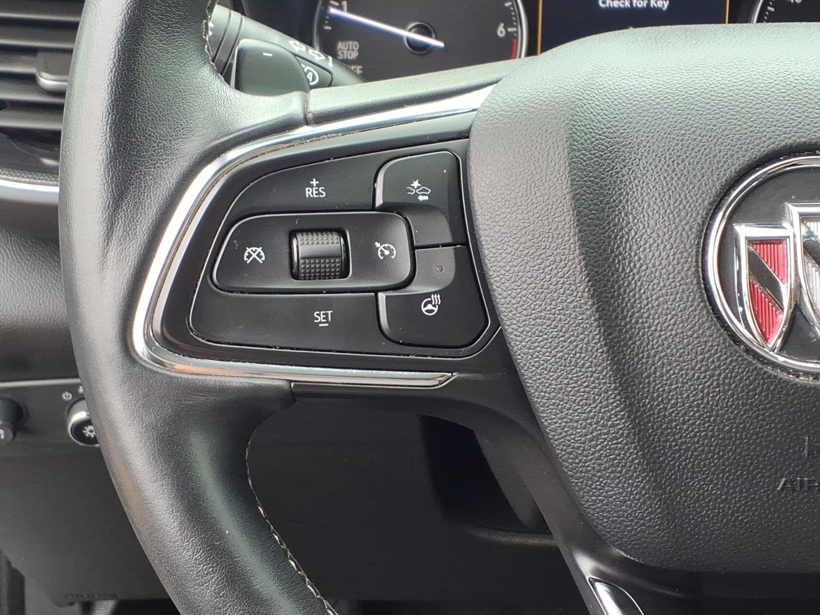 Used 2023 Buick Envision Essence FWD image 18
