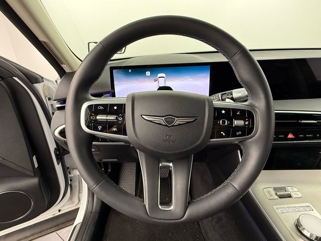 Used 2026 Genesis GV70 2.5T Select image 20