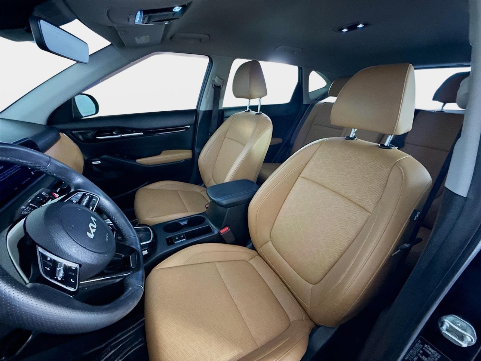 Certified 2024 Kia Seltos SX AWD/4WD image 11