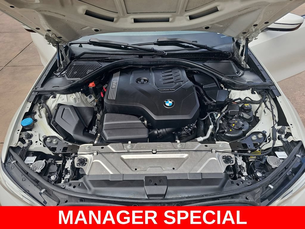 Used 2021 BMW 330i Sedan w/ Driving Assistance Package RWD image 32
