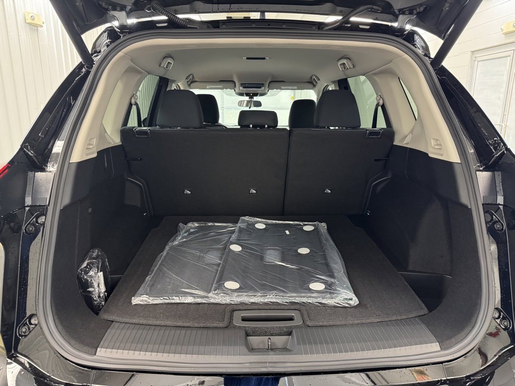 New 2026 Nissan Rogue SV w/ Cold Weather Package image 22