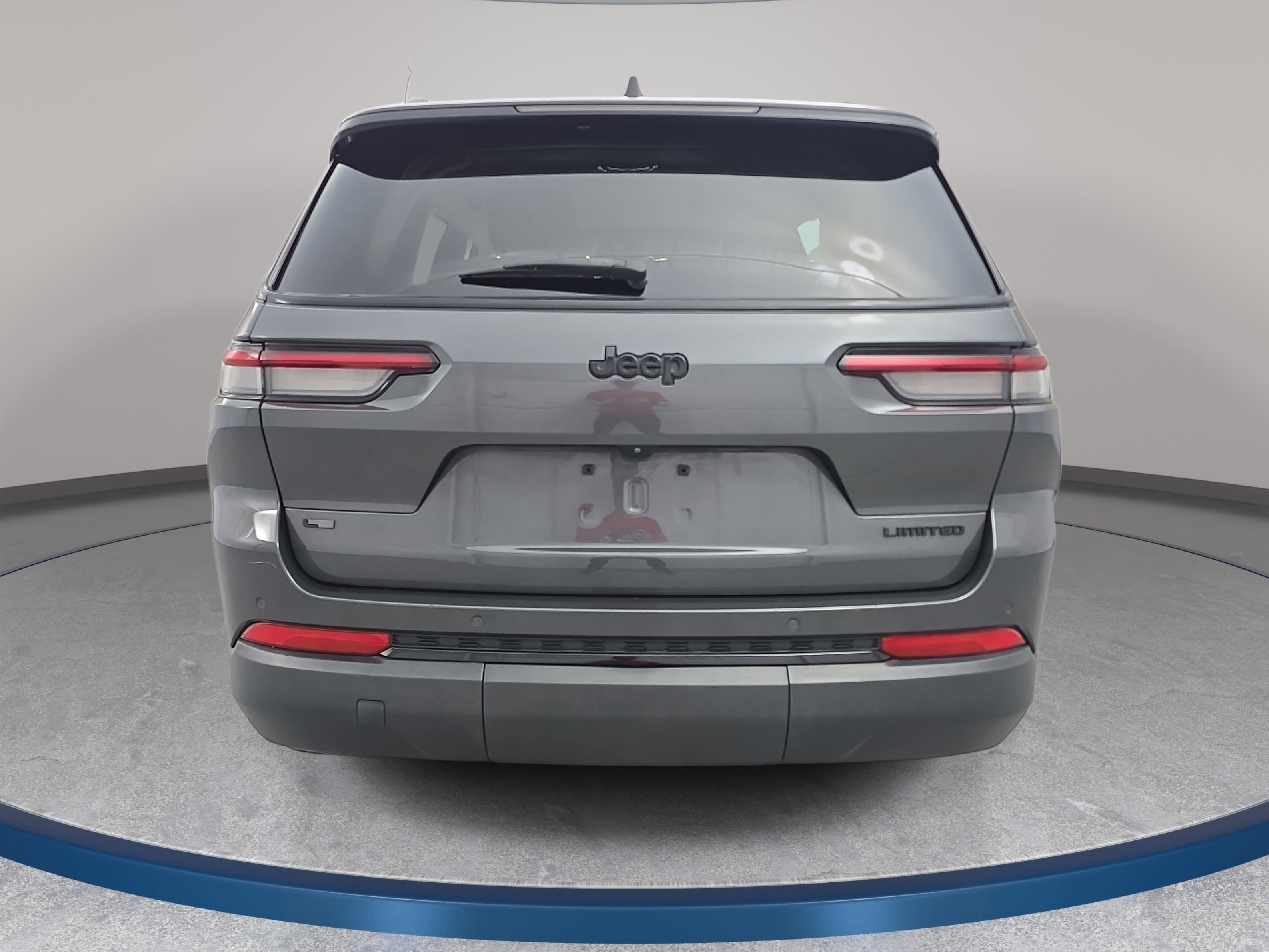 Used 2022 Jeep Grand Cherokee L Limited w/ Black Appearance Package RWD image 6