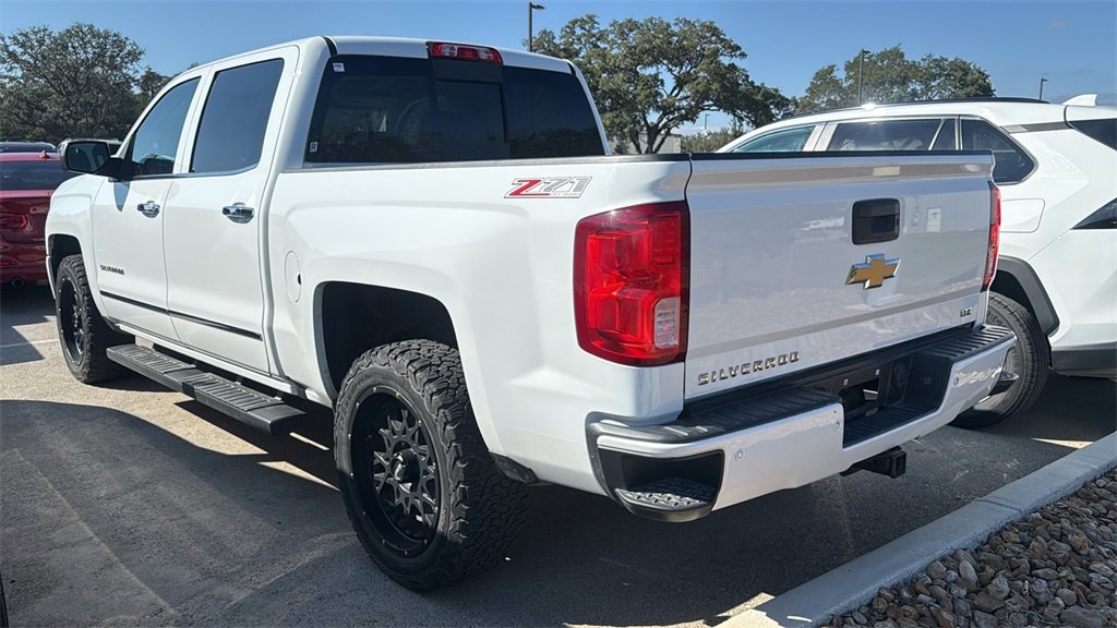 Used 2017 Chevrolet Silverado 1500 LTZ Z71 w/ LTZ Plus Package image 13