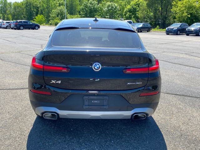 Used 2025 BMW X4 xDrive30i AWD/4WD image 4