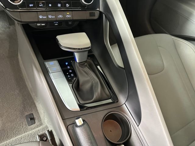 Certified 2024 Hyundai Elantra SEL image 20