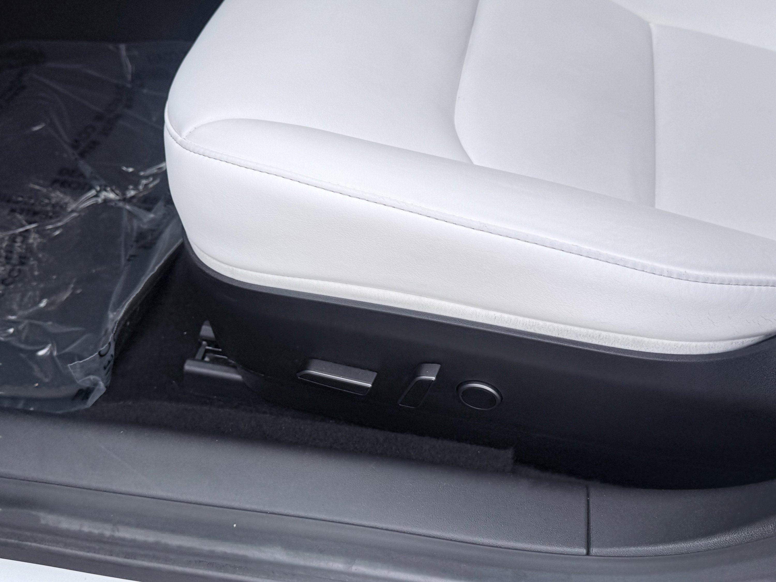 Used 2021 Tesla Model 3 Standard Range Plus image 31