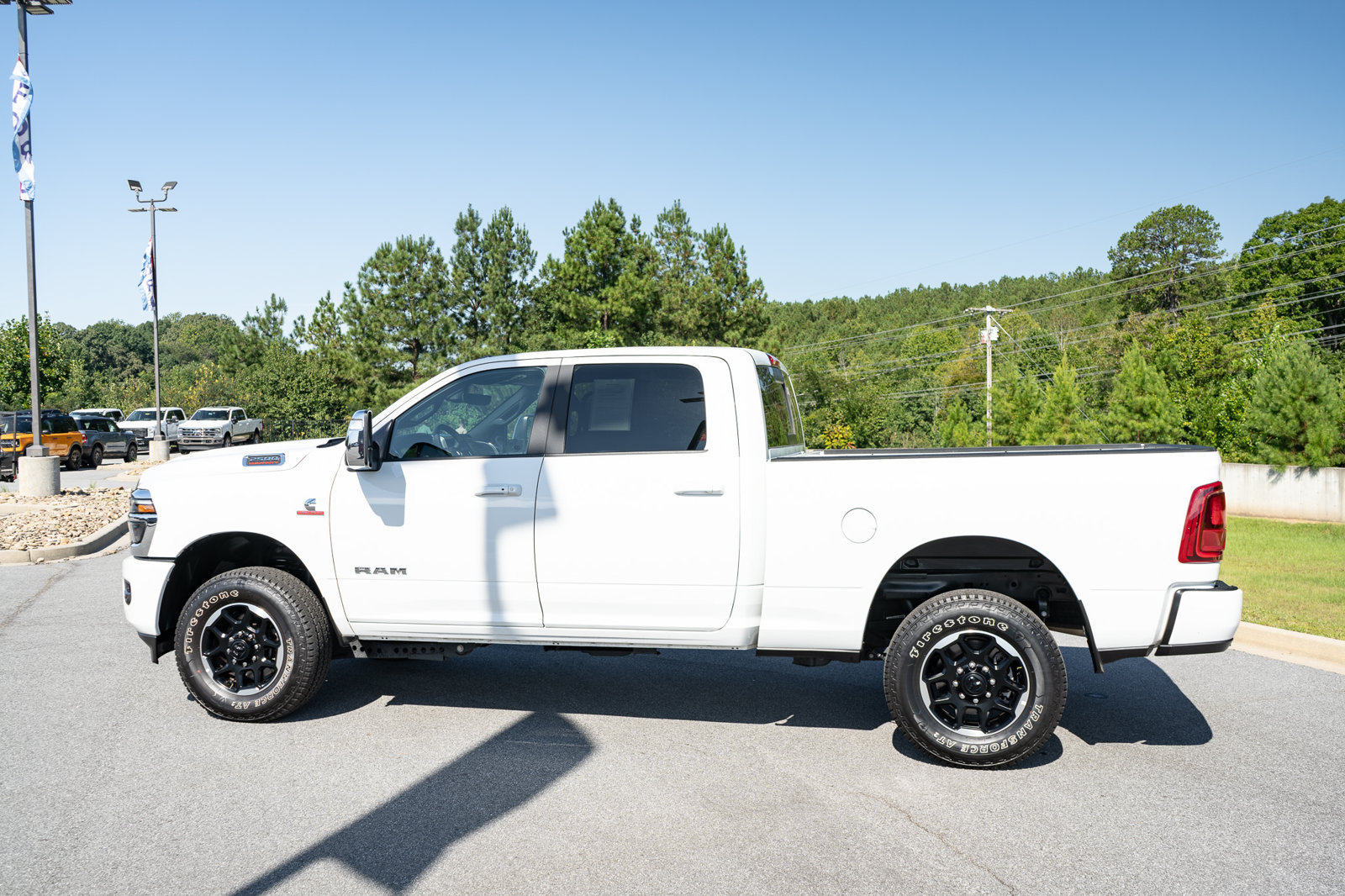 Used 2026 RAM 2500 Laramie AWD/4WD image 7