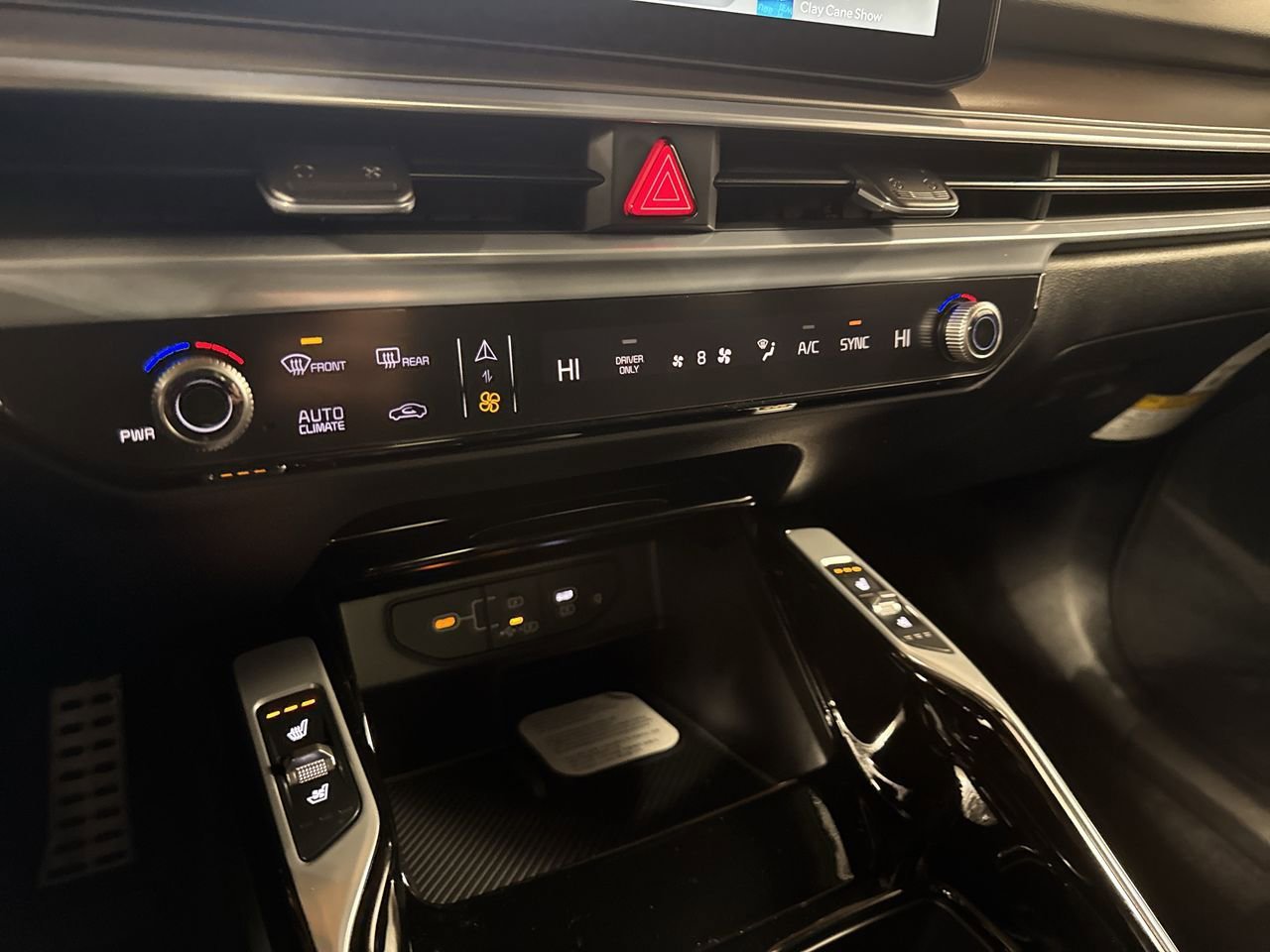 New 2026 Kia Sorento SX Prestige image 24