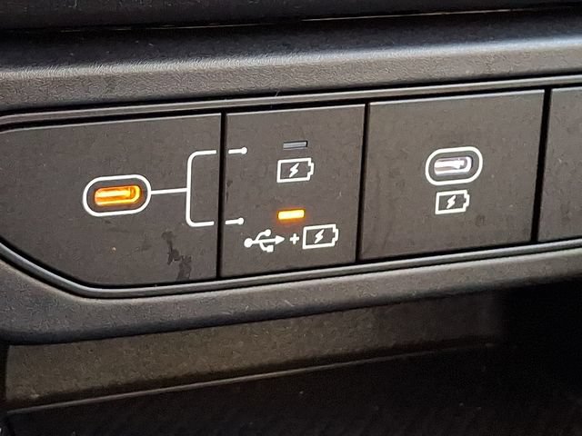 Used 2025 Kia K4 FWD image 26