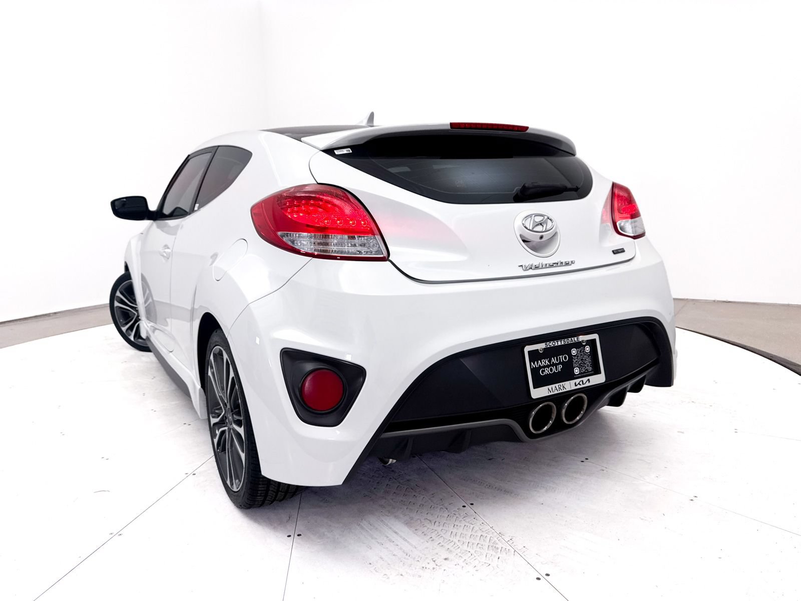 Used 2016 Hyundai Veloster Turbo R-Spec FWD image 7