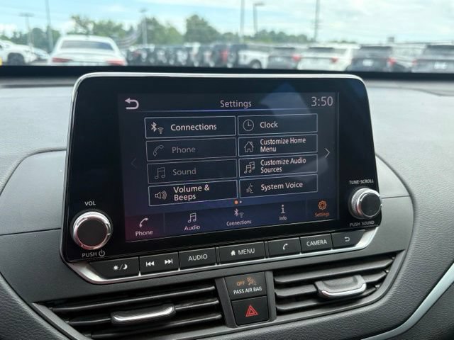 Used 2019 Nissan Altima 2.5 S FWD image 17