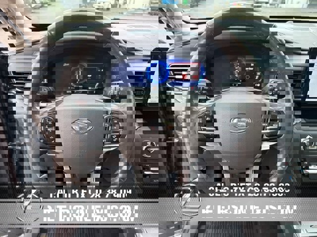 Used 2020 Ford Explorer Platinum image 27