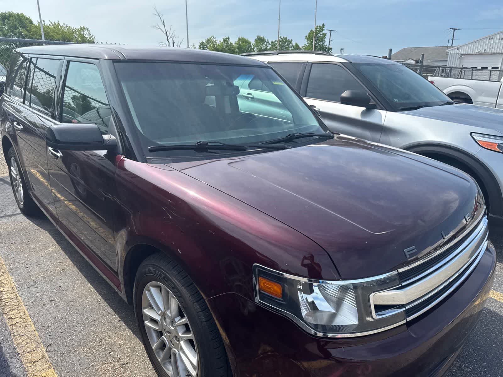 Used 2019 Ford Flex SEL w/ Equipment Group 202A AWD/4WD image 9