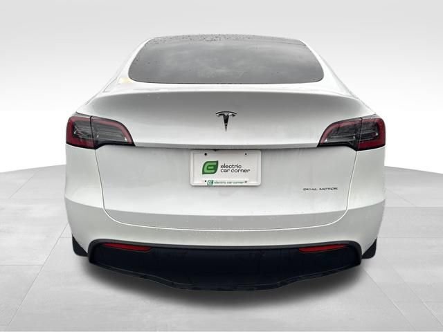 Used 2023 Tesla Model Y Long Range image 7