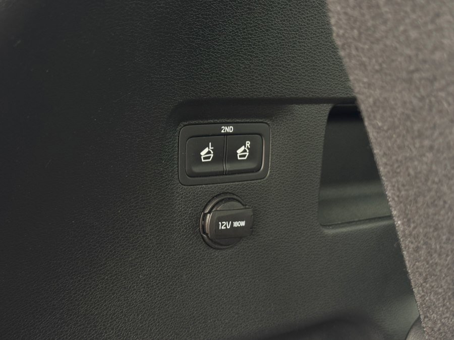 Used 2022 Kia Telluride SX w/ SX Prestige Package image 33