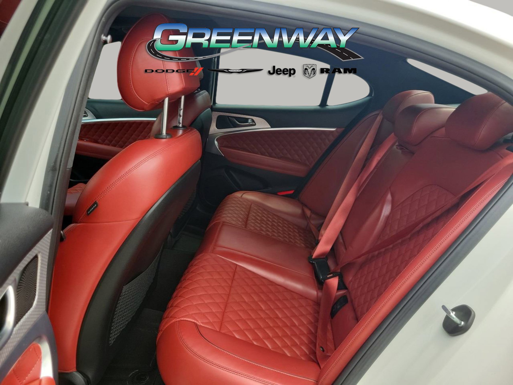 Used 2022 Genesis G70 3.3T Launch Edition image 25