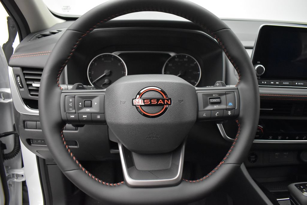 New 2026 Nissan Rogue SV AWD/4WD image 16