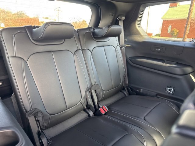 New 2025 Jeep Grand Cherokee L Limited w/ Black Appearance Package image 12