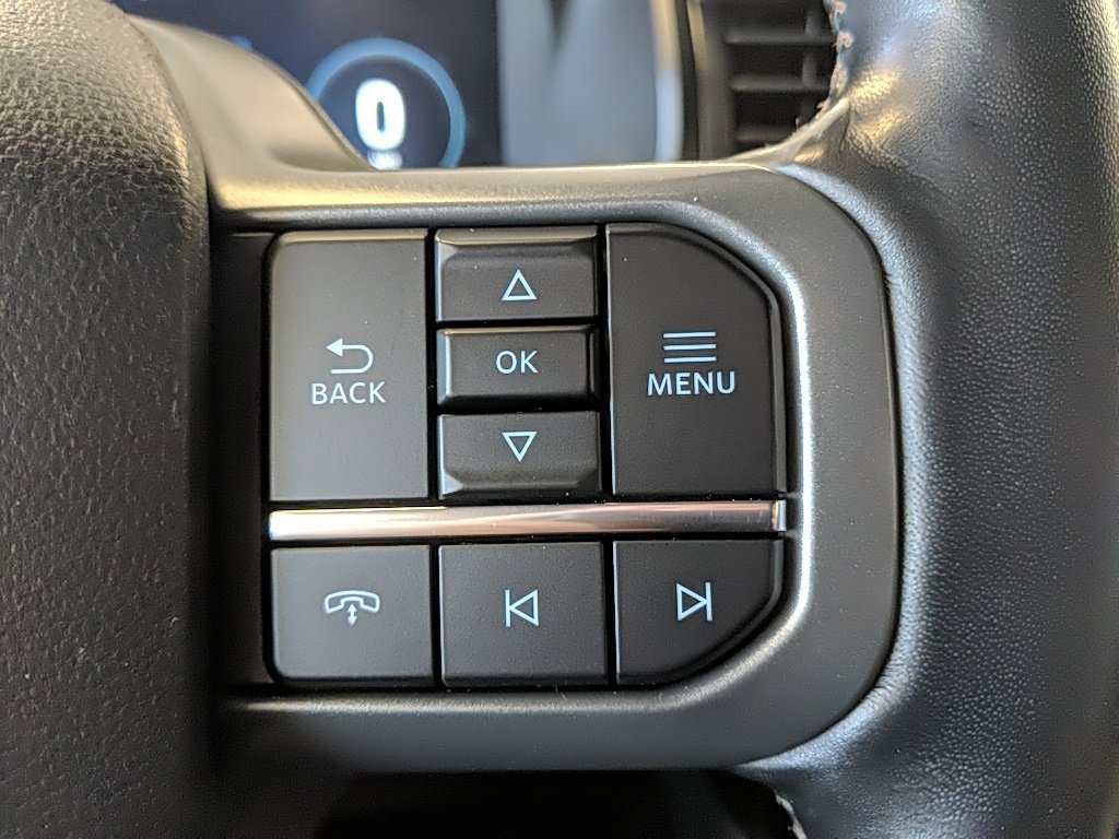 Used 2022 Ford F150 Lightning Lariat image 18