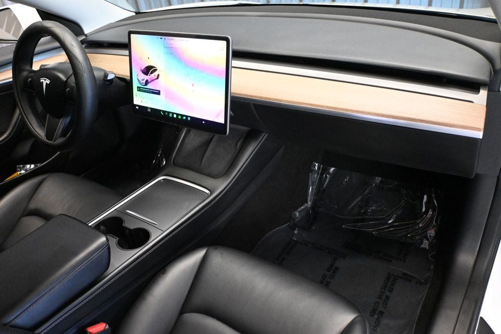Used 2023 Tesla Model 3 Standard Range RWD image 10