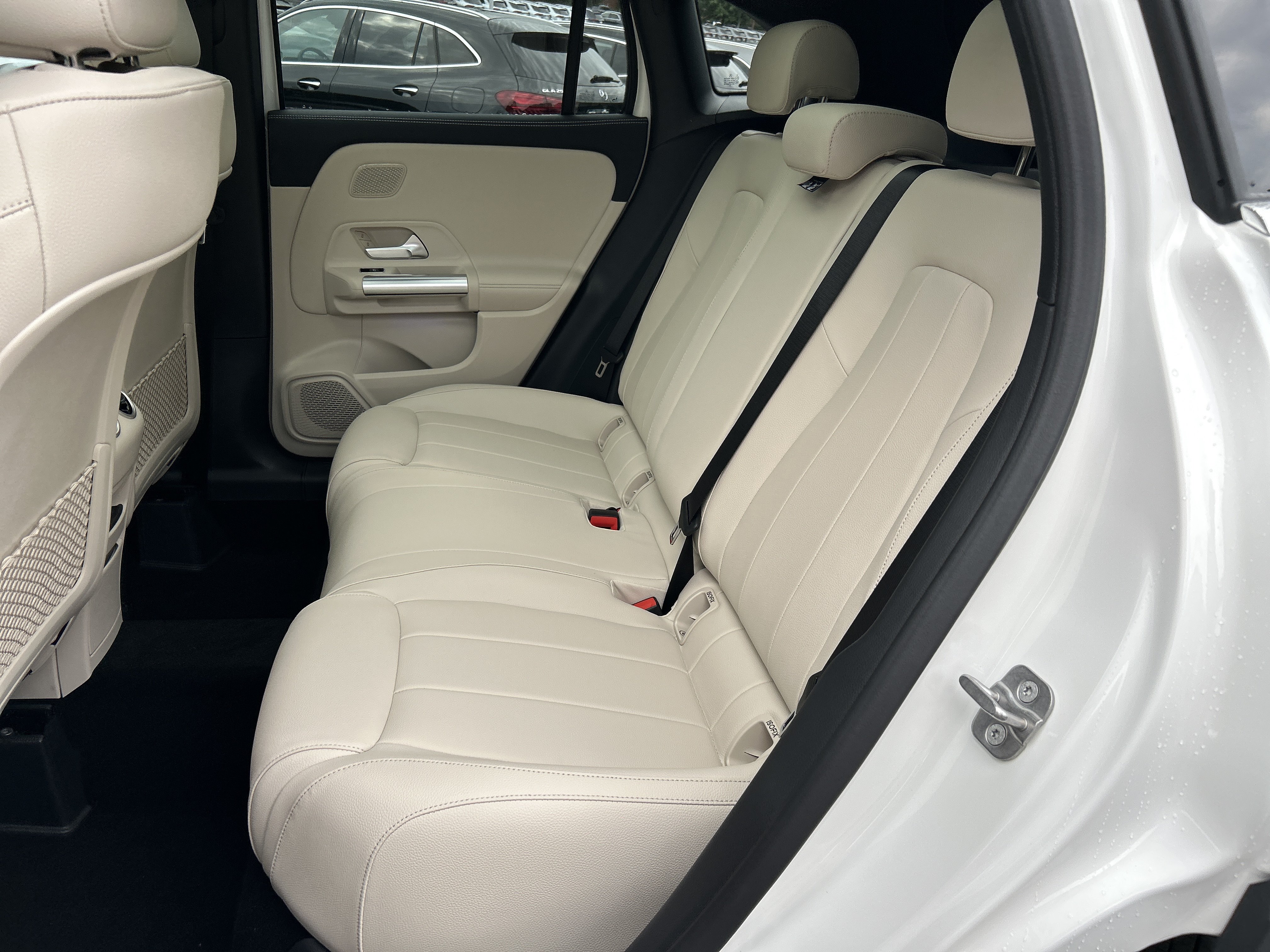 New 2026 Mercedes-Benz GLA 250 image 36