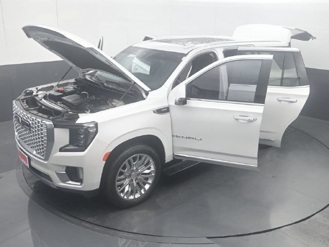 Used 2024 GMC Yukon Denali RWD image 45