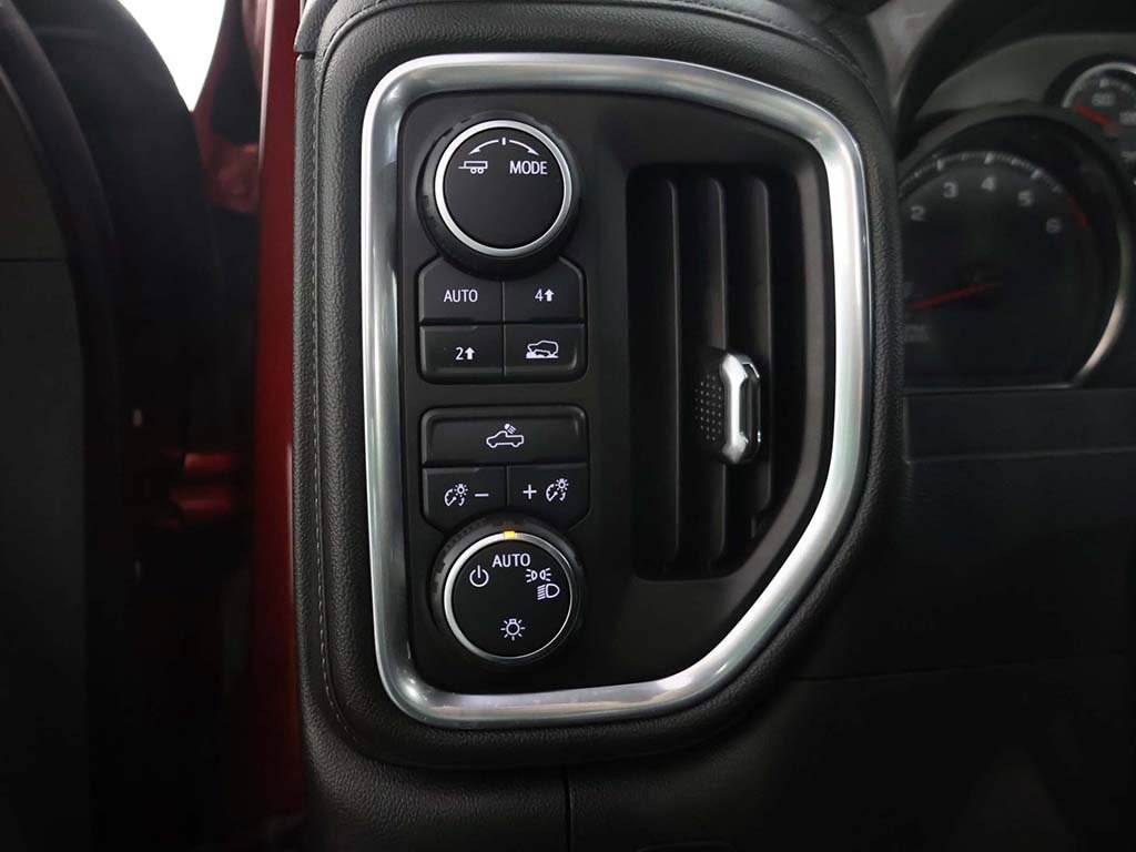 Used 2020 Chevrolet Silverado 1500 LT w/ LT Value Package image 26