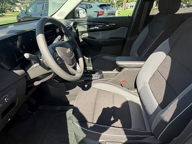New 2026 Chevrolet TrailBlazer LS w/ LS Convenience Package AWD/4WD image 11
