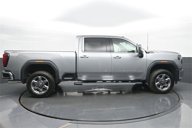 New 2025 GMC Sierra 2500 SLT w/ SLT Premium Package image 6