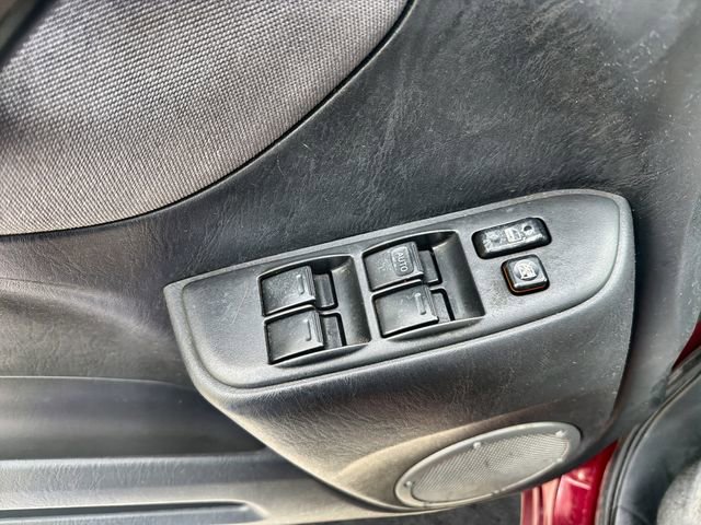 Used 2004 Toyota RAV4 2WD image 21