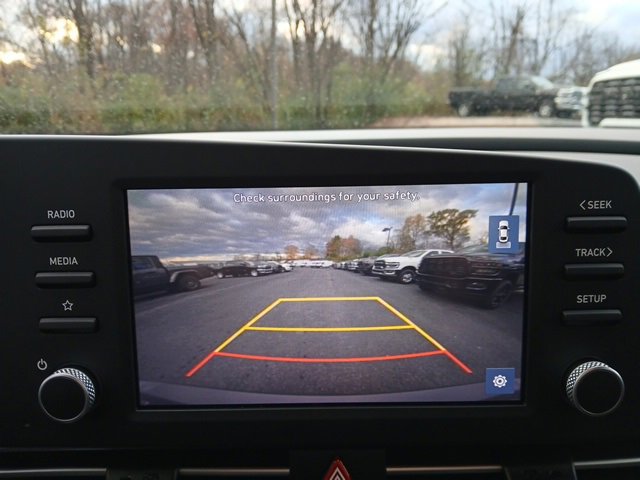 Used 2023 Hyundai Elantra SEL image 14