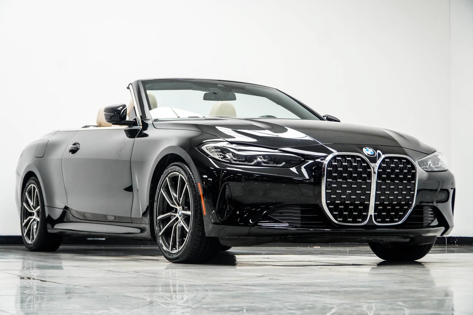 Used 2024 BMW 430i Convertible RWD image 5