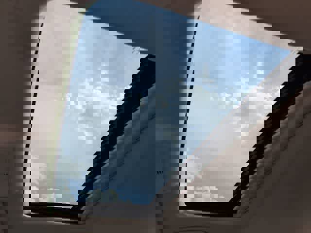 Used 2017 Lexus ES 350 w/ Navigation System Package image 19