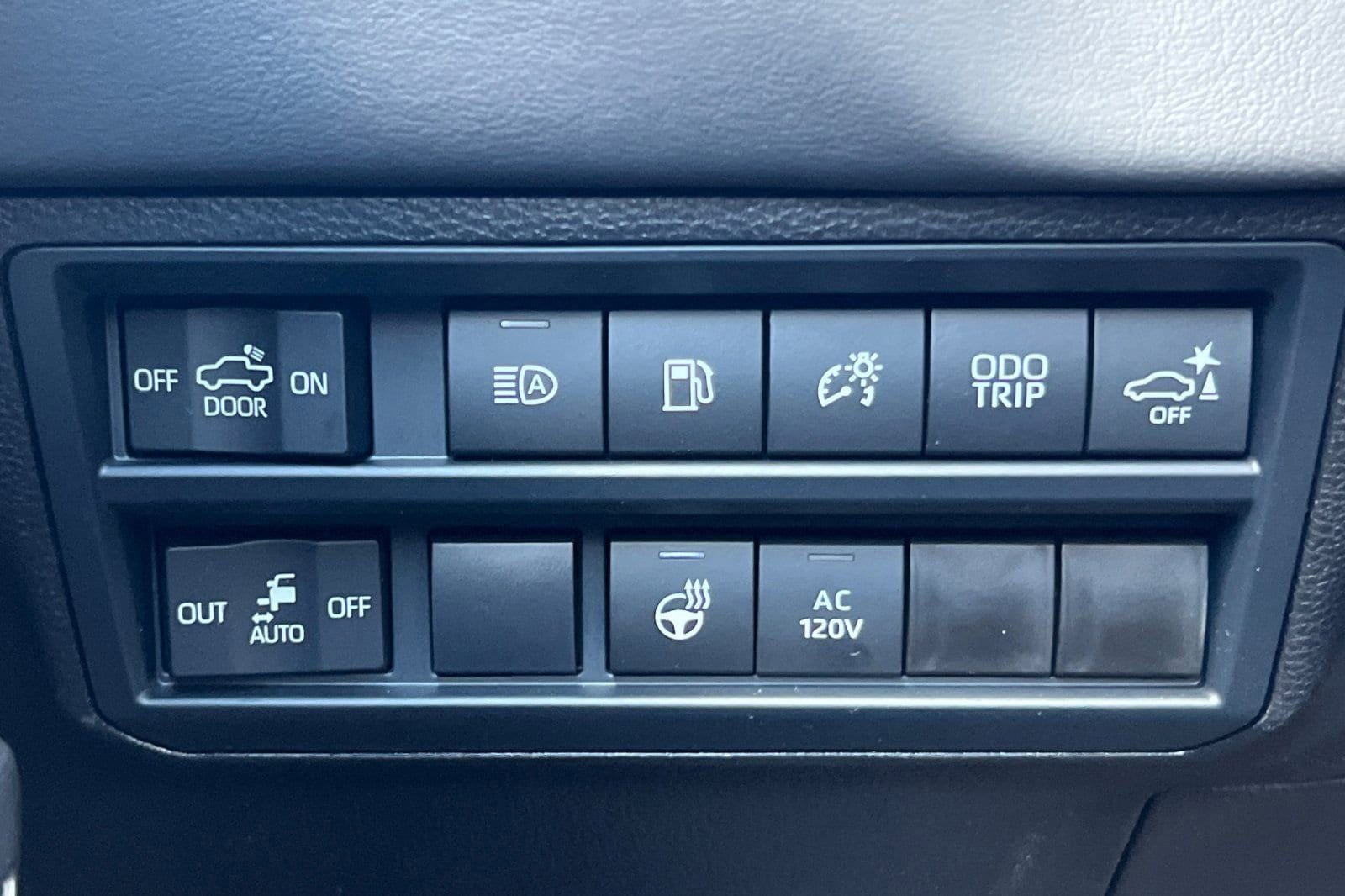 New 2026 Toyota Tundra Platinum image 30