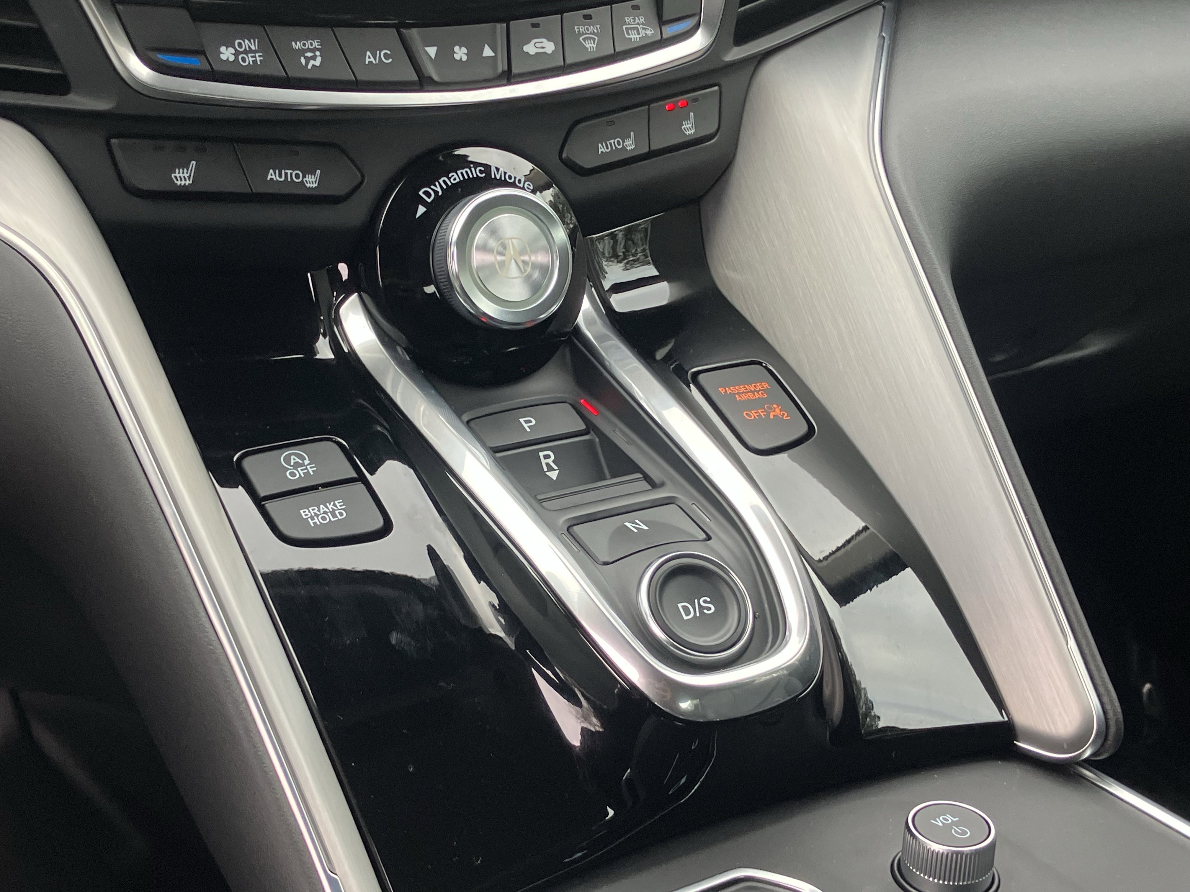 Used 2025 Acura TLX w/ Technology Package image 29