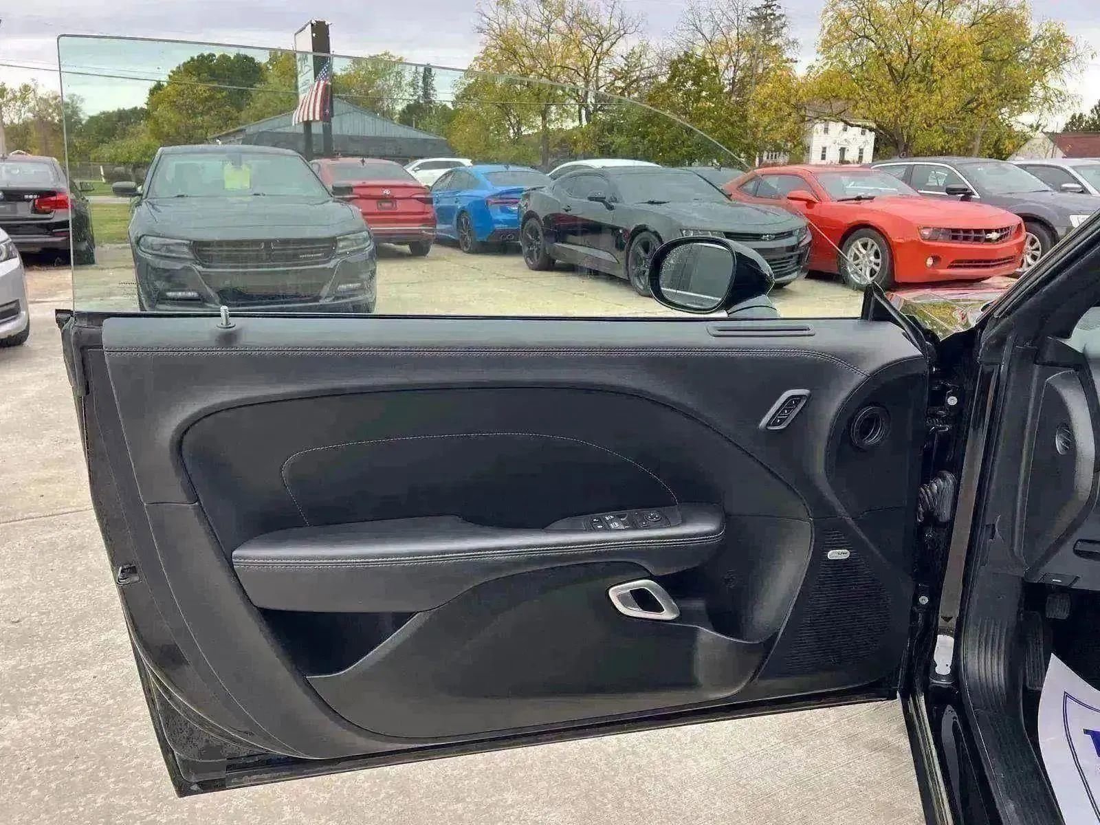 Used 2022 Dodge Challenger R/T Scat Pack image 9