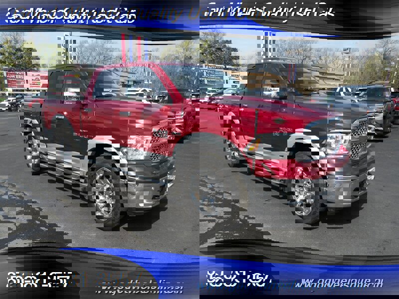 Used 2014 RAM 1500 Laramie w/ Convenience Group image 3