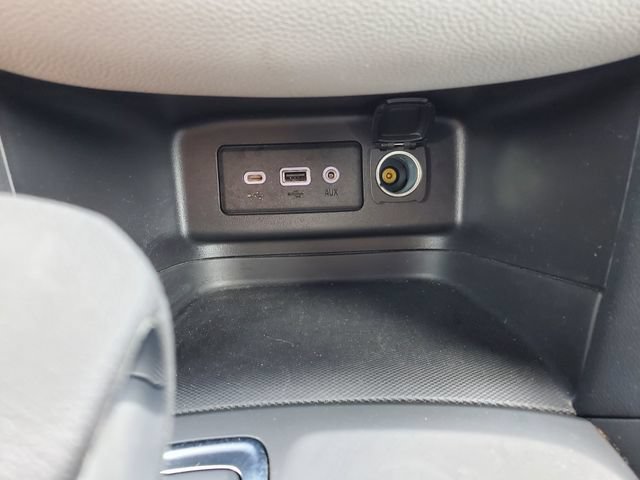 Certified 2023 Chevrolet Equinox LS w/ LS Convenience Package AWD/4WD image 32
