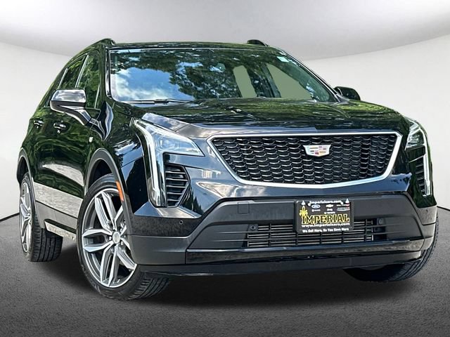 Certified 2020 Cadillac XT4 Sport AWD/4WD image 2
