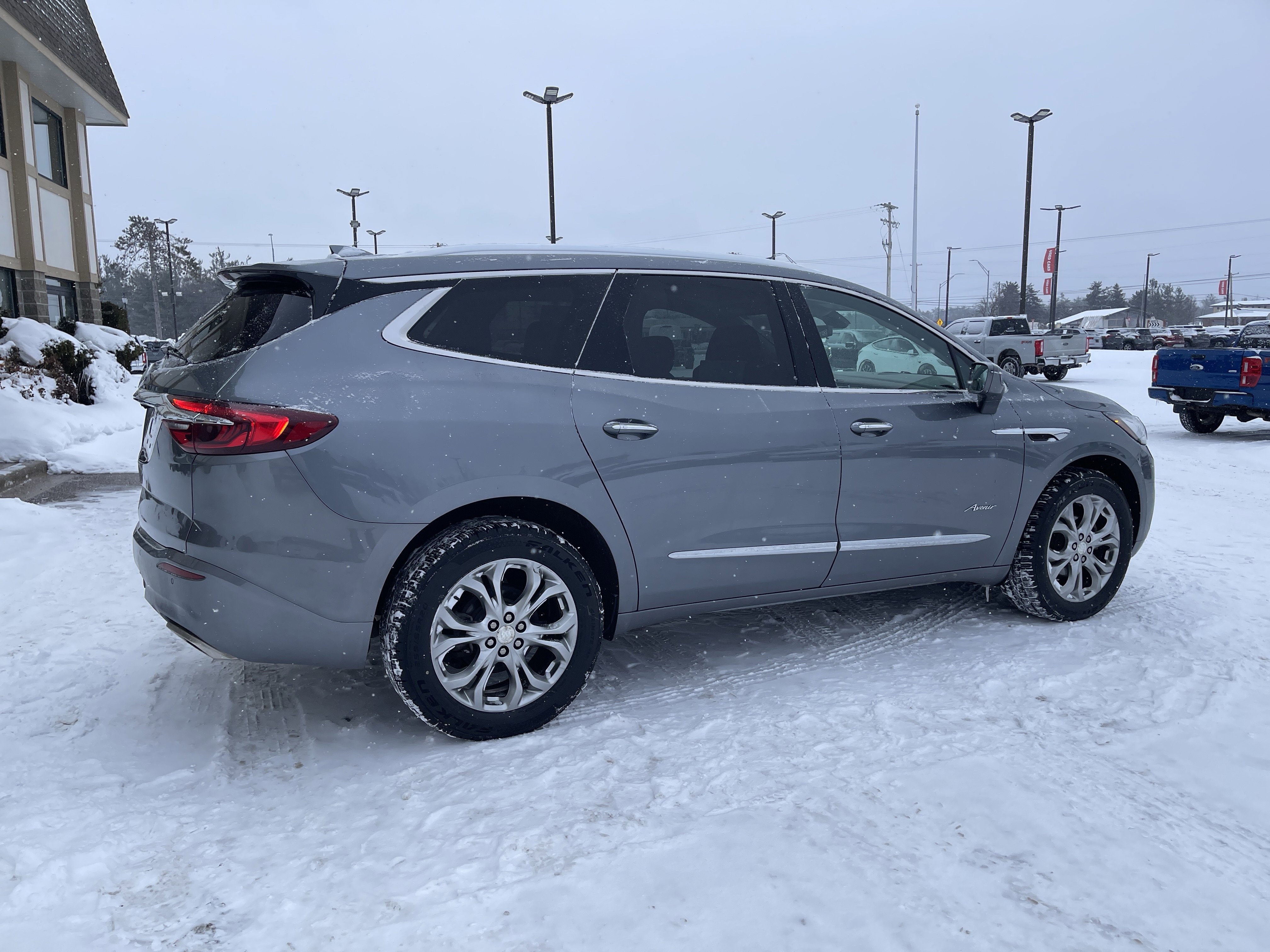 Used 2020 Buick Enclave Avenir w/ Avenir Technology Package image 3