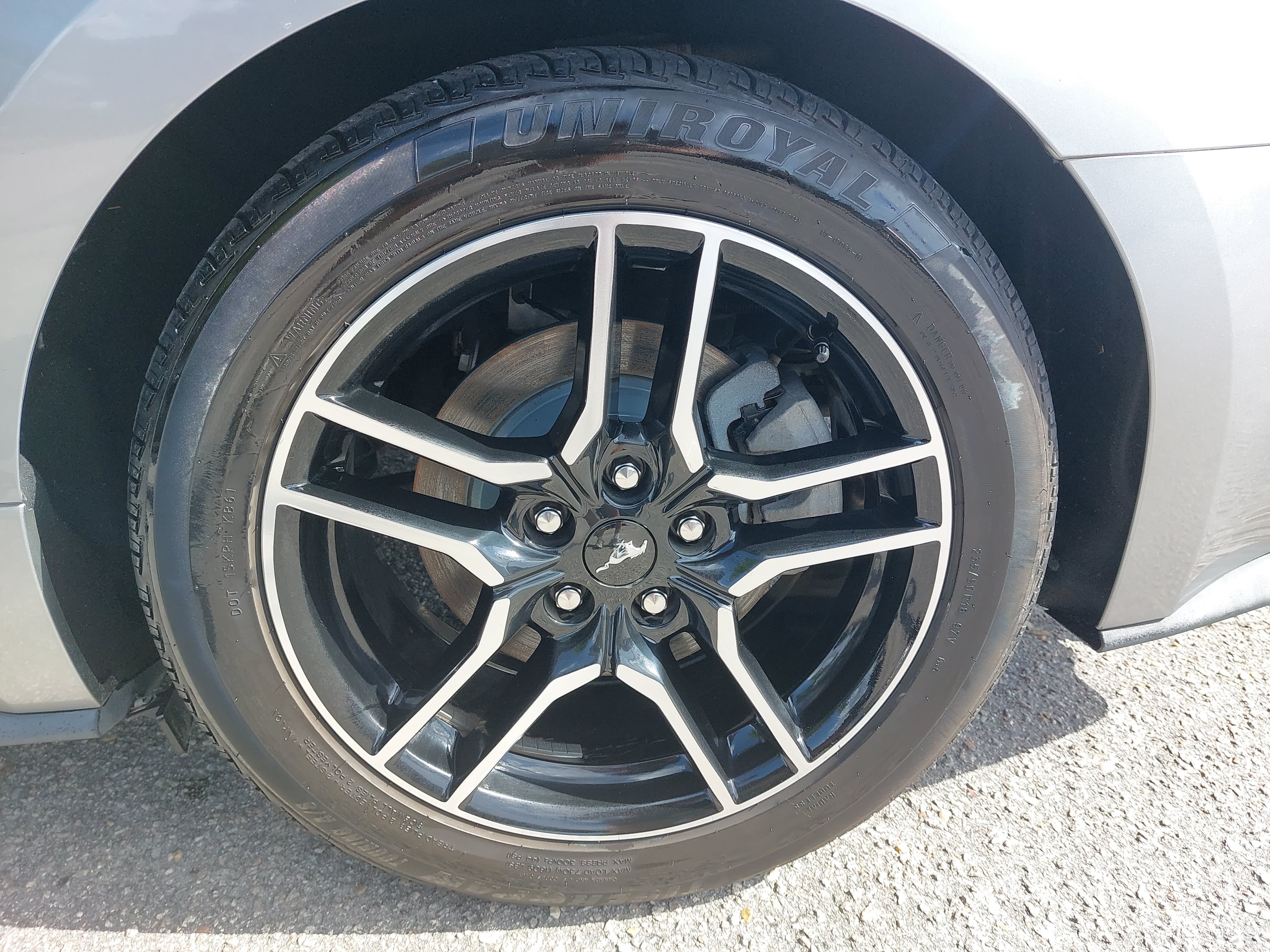 Used 2020 Ford Mustang Premium RWD image 34
