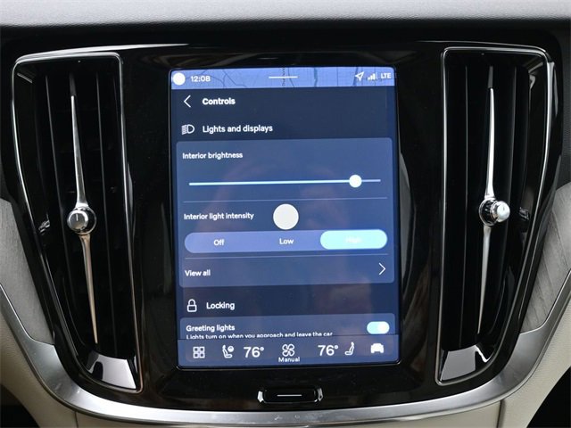 New 2026 Volvo V60 B5 Cross Country Plus w/ Protection Package Premier image 16