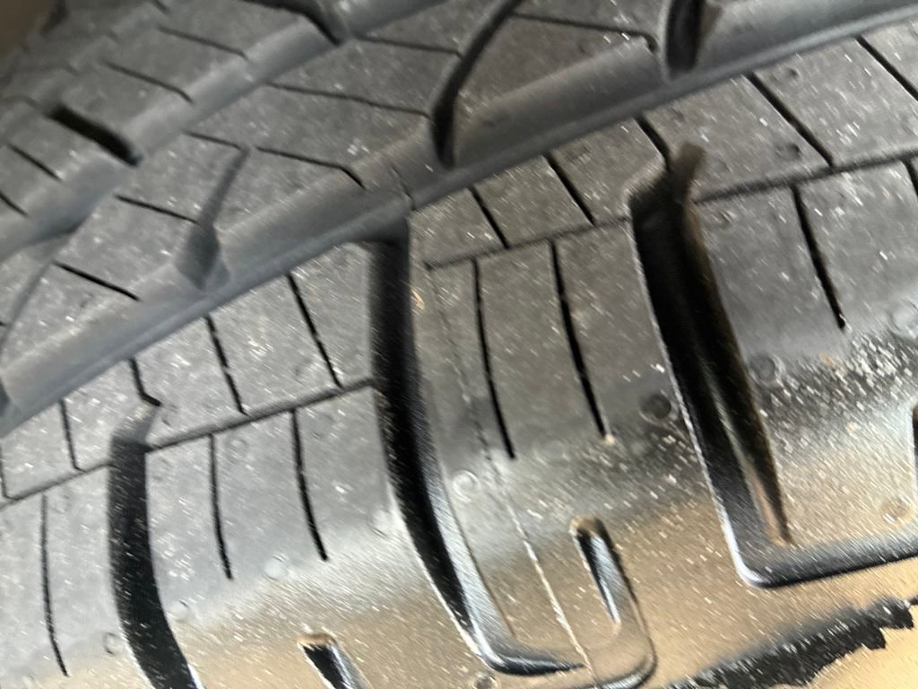 Used 2019 Chevrolet Blazer LT image 28