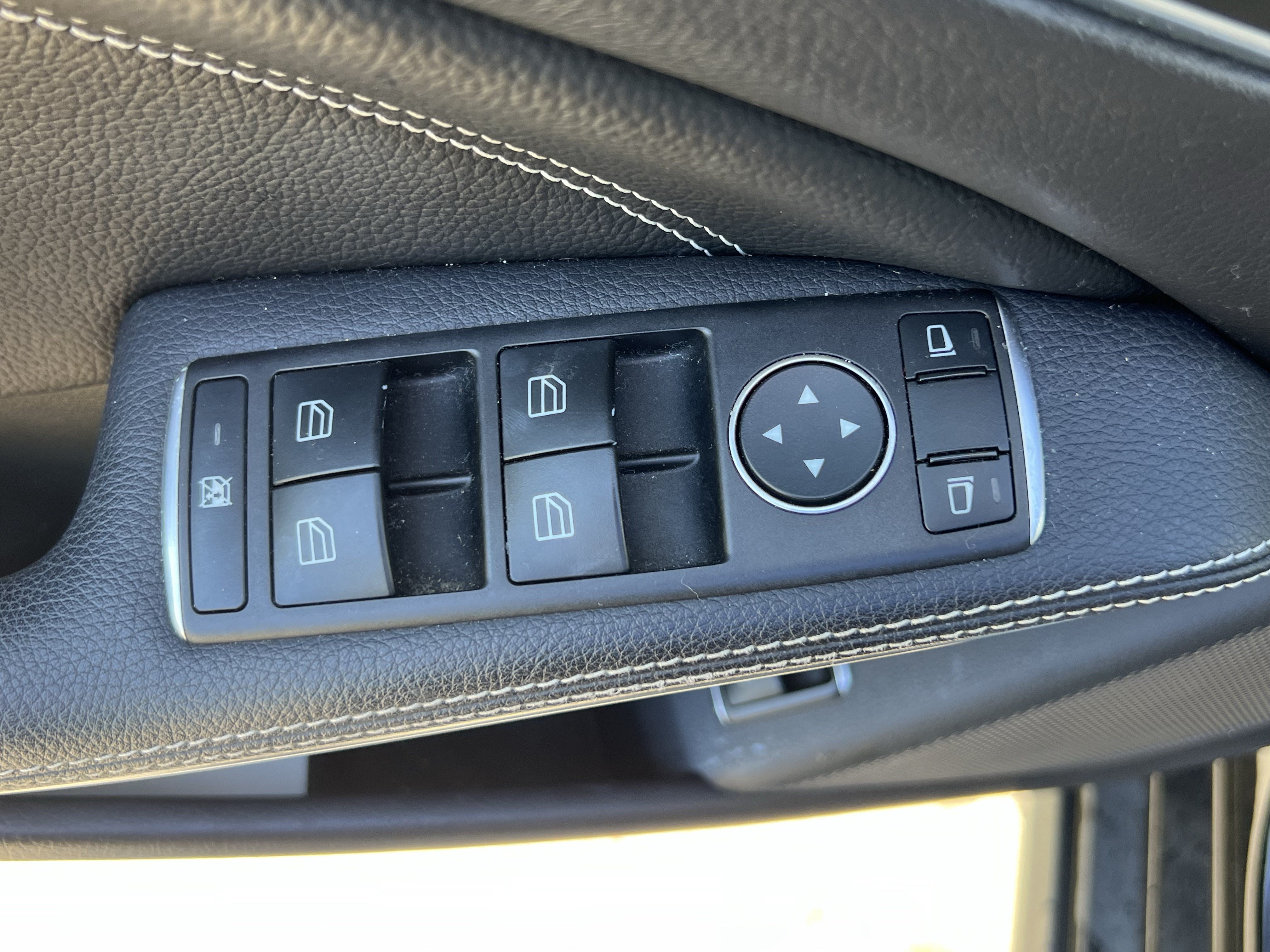 Used 2019 Mercedes-Benz GLA 250 4MATIC image 15