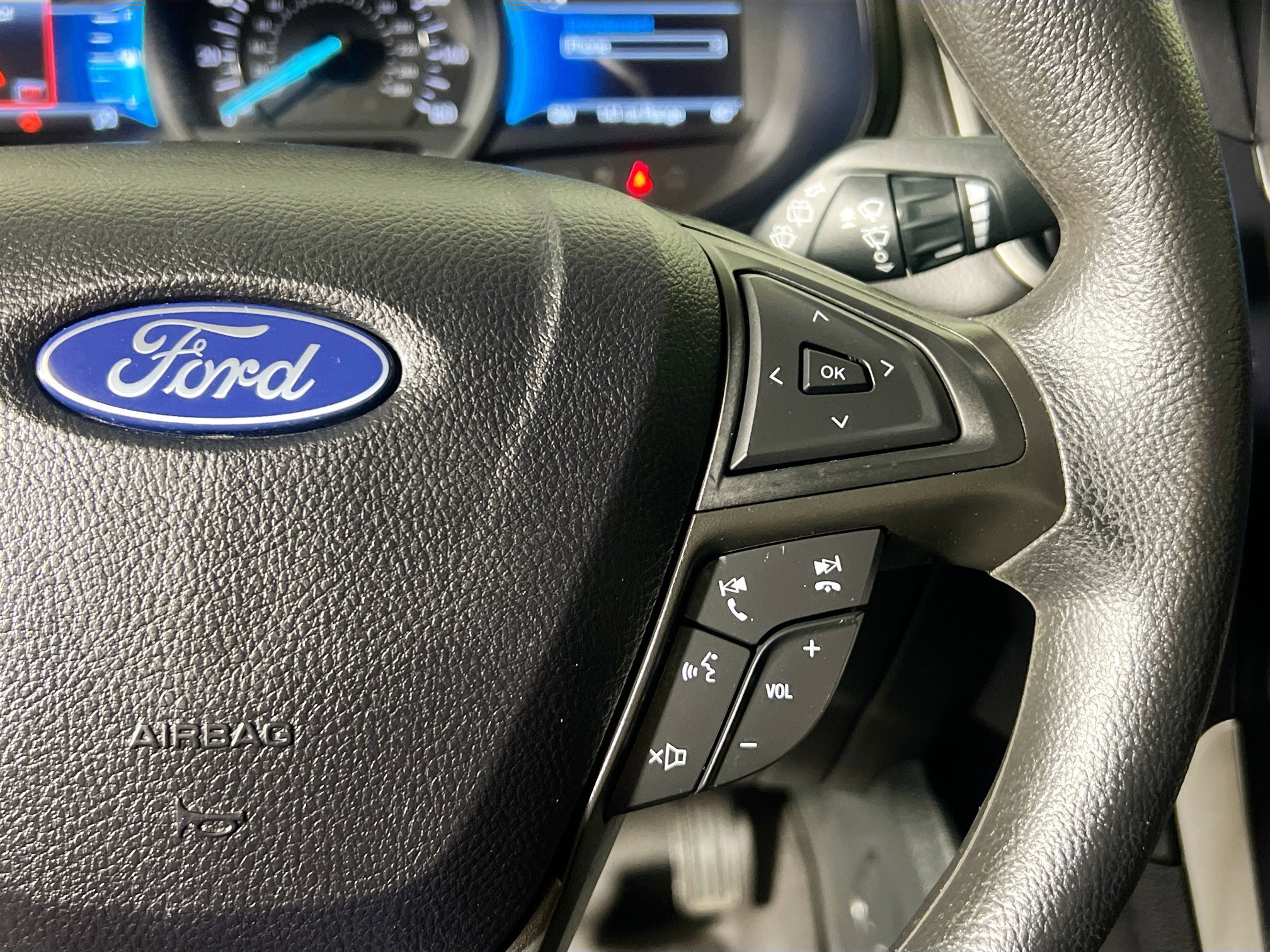 Used 2024 Ford Edge SE AWD/4WD image 19