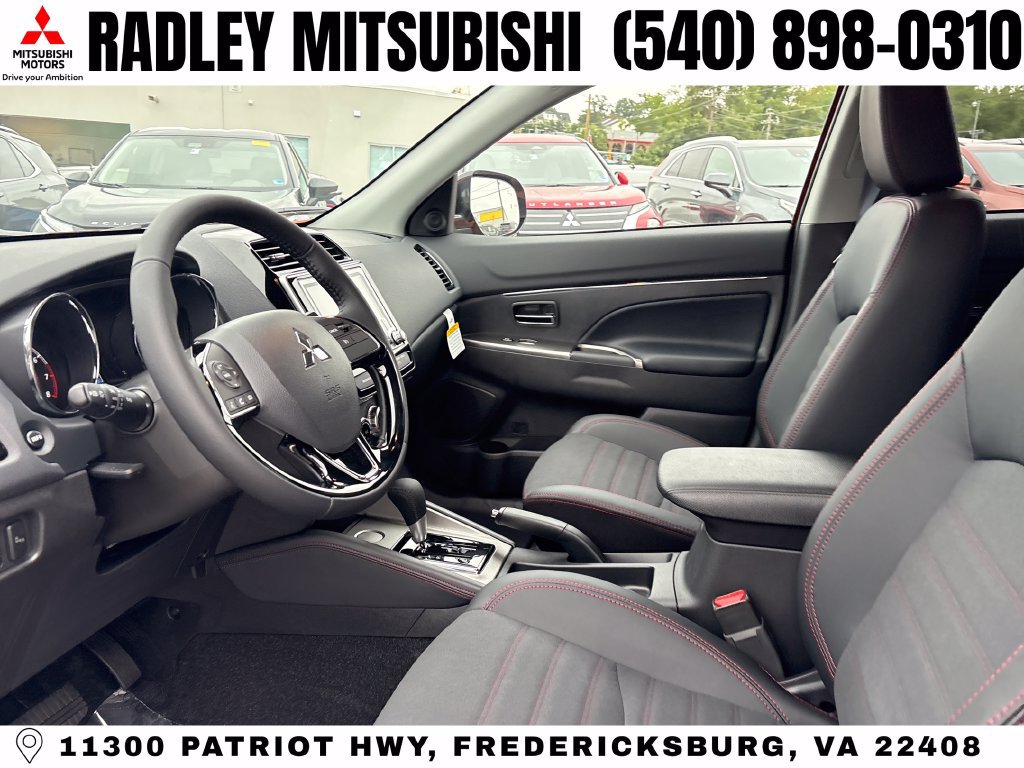 New 2027 Mitsubishi Outlander Sport SE FWD image 3
